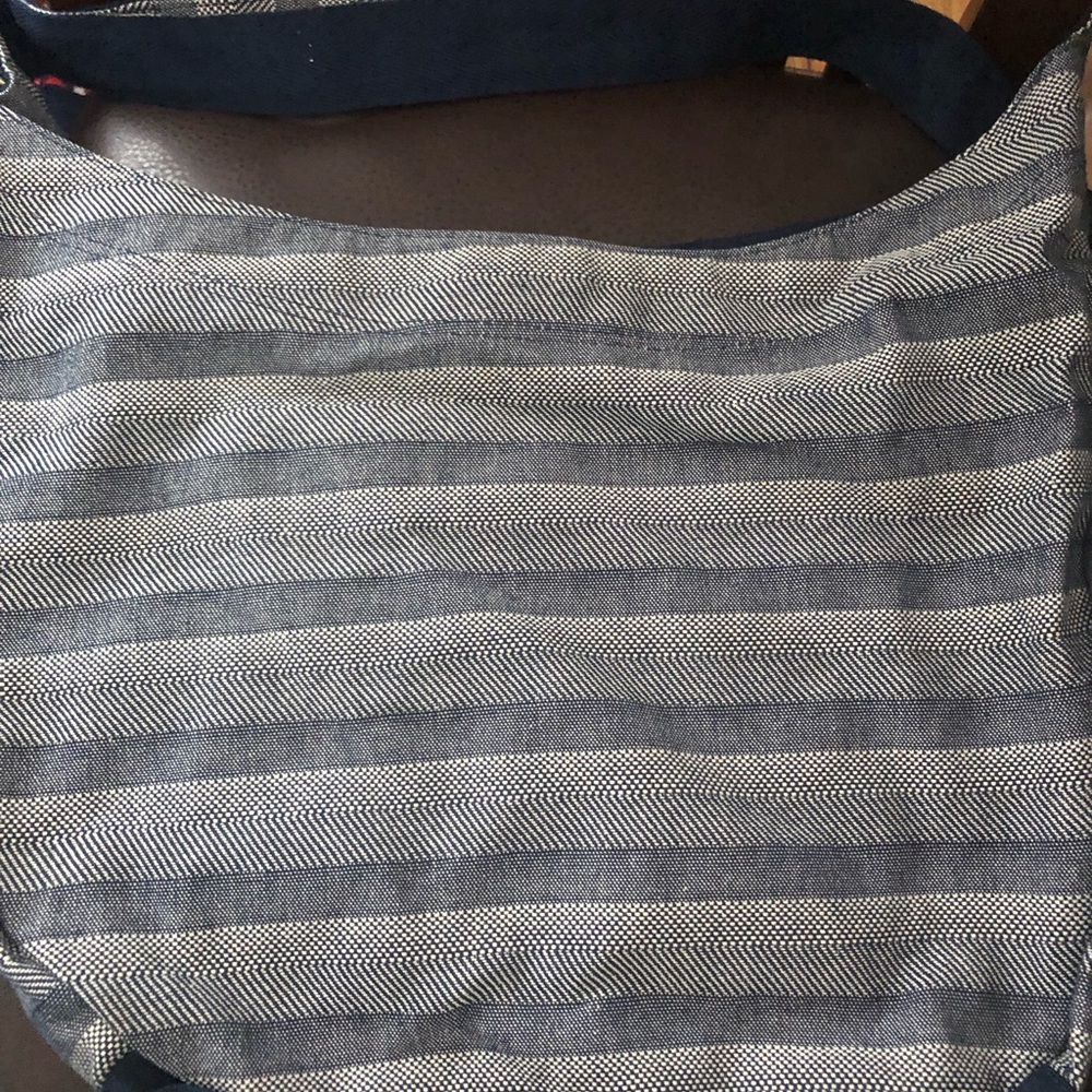 Thirty-one Gifts Retro Metro Hobo Crossbody